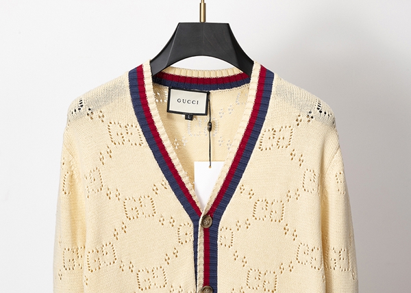 ブランドセーター背面デザイン